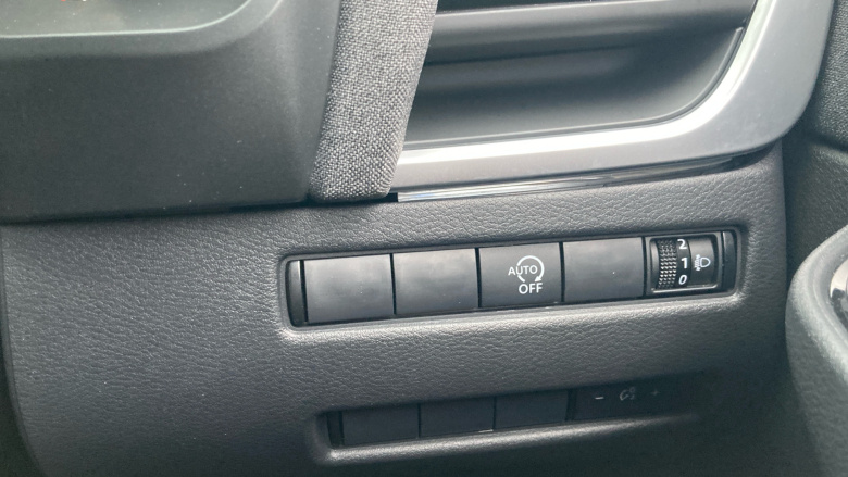 Nissan Qashqai 1.3 DiG-T MH 158 Acenta Premium 5dr Xtronic Petrol Hatchback